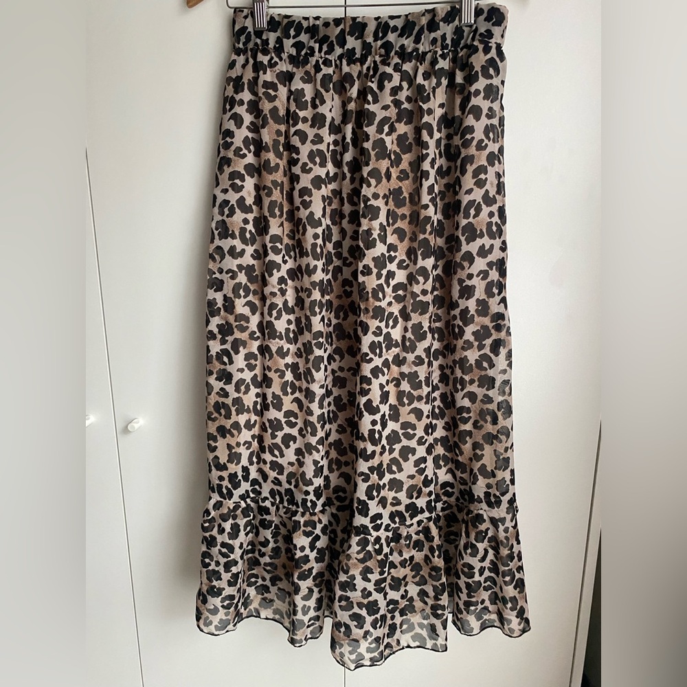 Leopard Print Midi Skirt